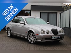 Jaguar S-type - 2.5 V6 Executive LEES TESKT