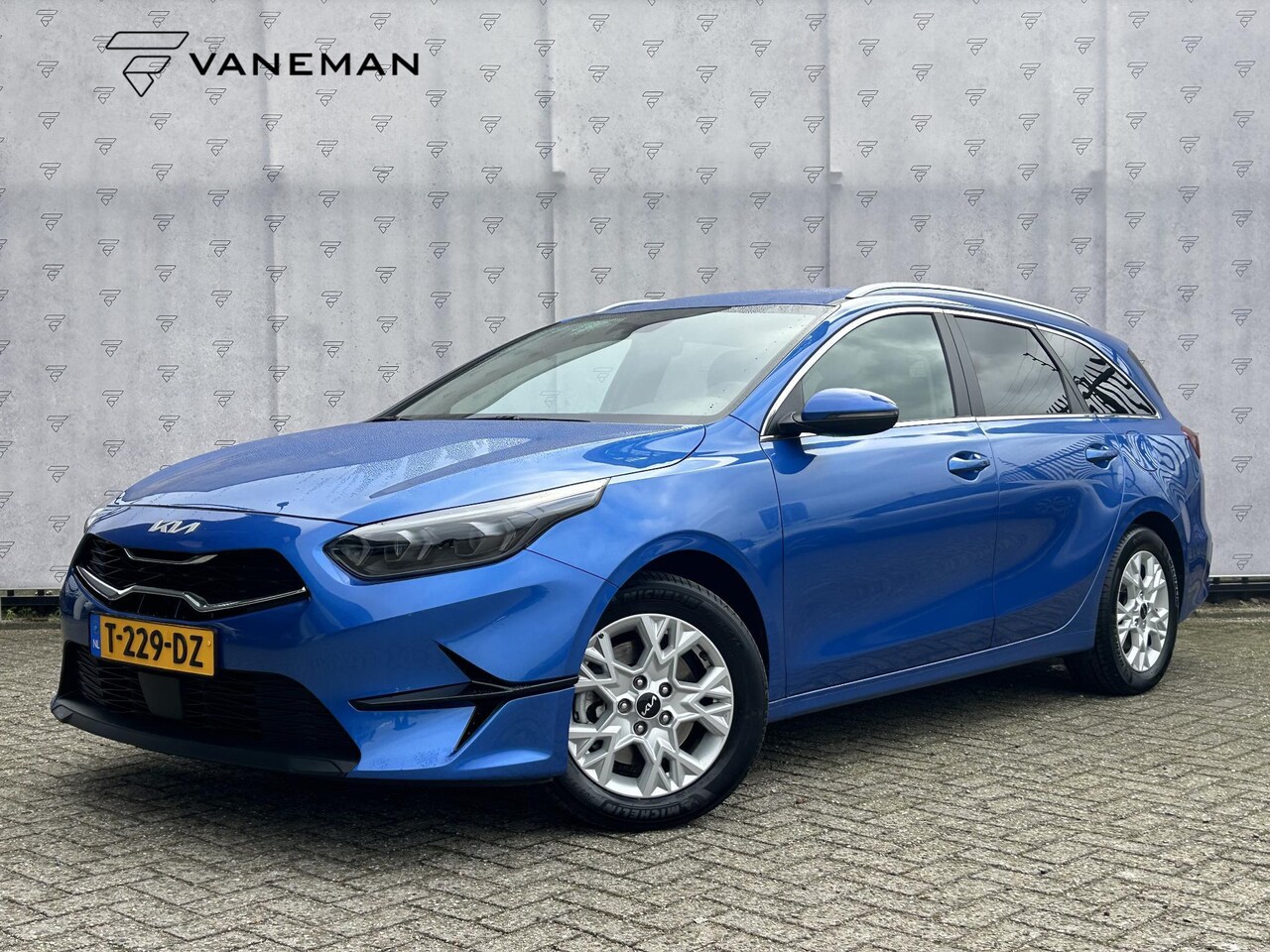 Kia Cee'd Sportswagon - Ceed 1.0 T-GDi DynamicPlusLine | Camera | Navi | H-Leder | Stuur-/Stoelverwarming | Clima - AutoWereld.nl