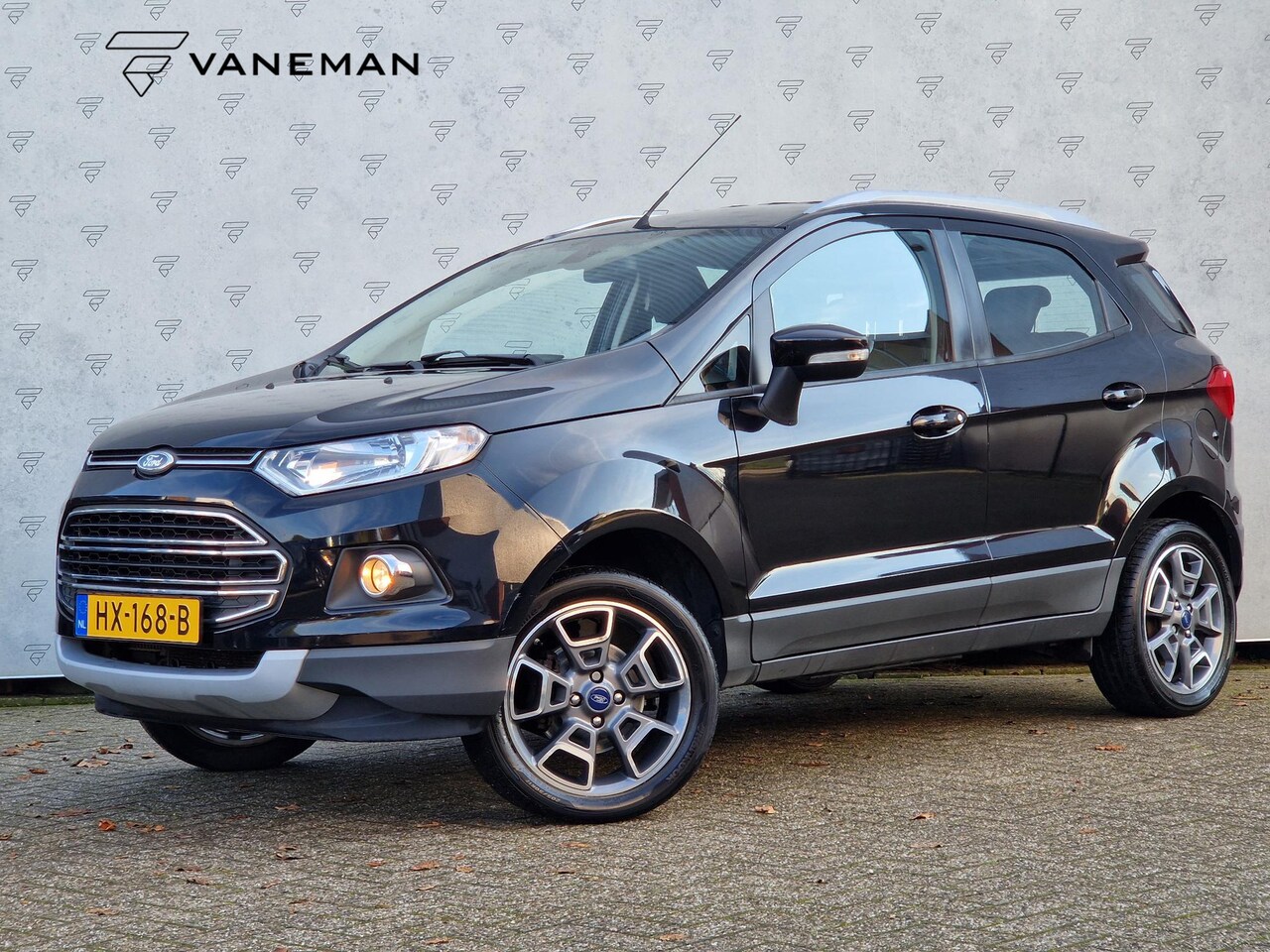 Ford EcoSport - 1.0 EcoBoost Titanium | Clima | Lichtsensor | PDC | Cruise | Key-Less | Leder | - AutoWereld.nl