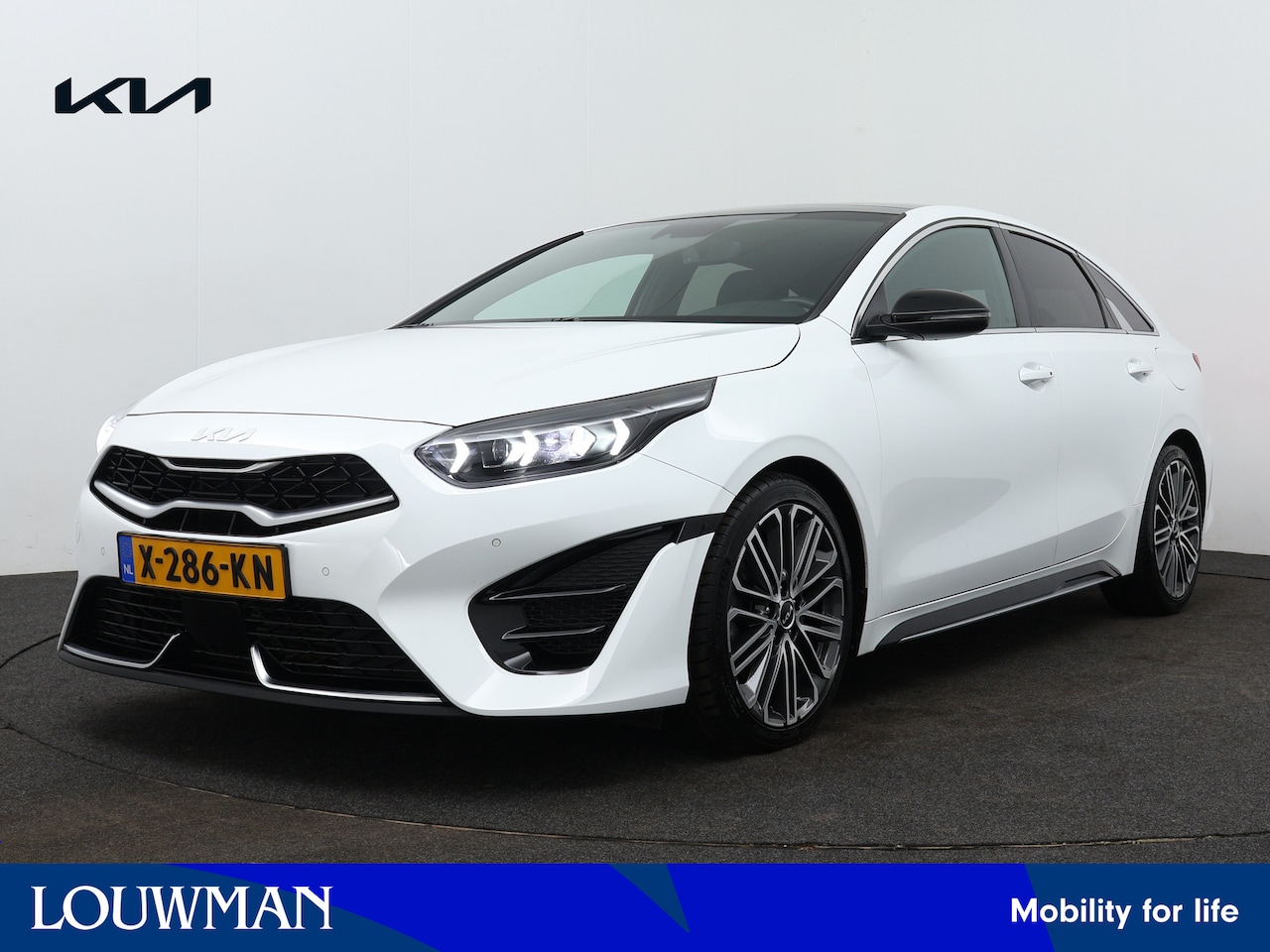 Kia Pro cee'd - 1.5 T-GDi GT-PlusLine | Navigatie | Verwarmde voorstoelen | Stuurwiel verwarmd | - AutoWereld.nl