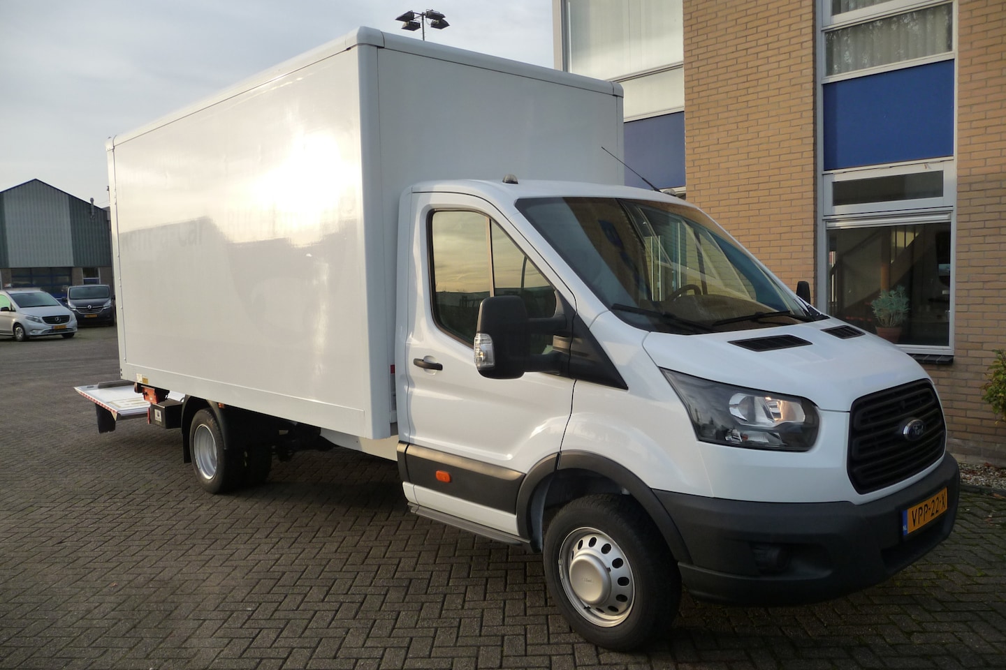 Ford Transit - 350 2.0 TDCI bakwagen/klep - AutoWereld.nl