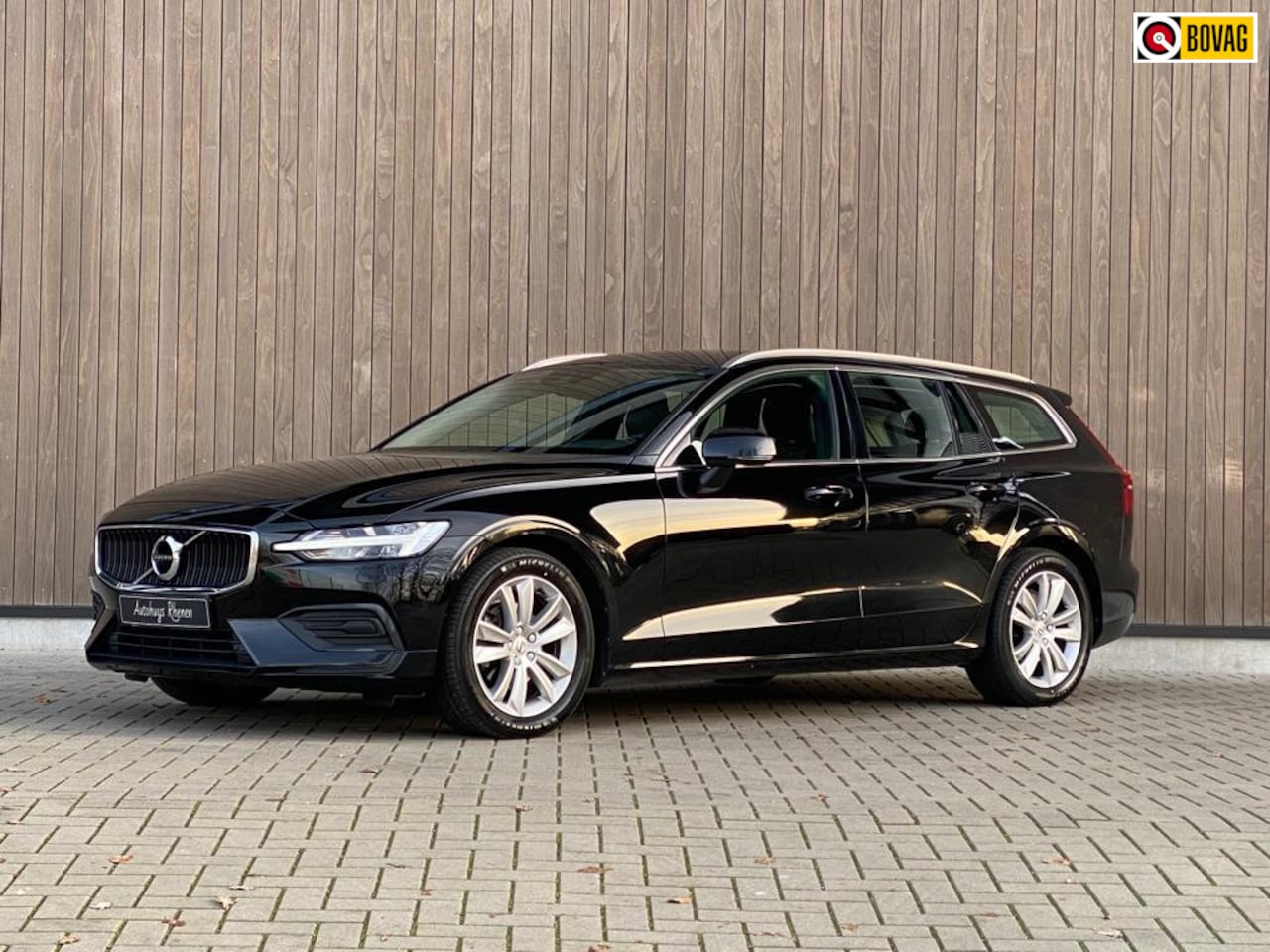 Volvo V60 - 2.0 T4 Momentum Automaat (2020) - AutoWereld.nl