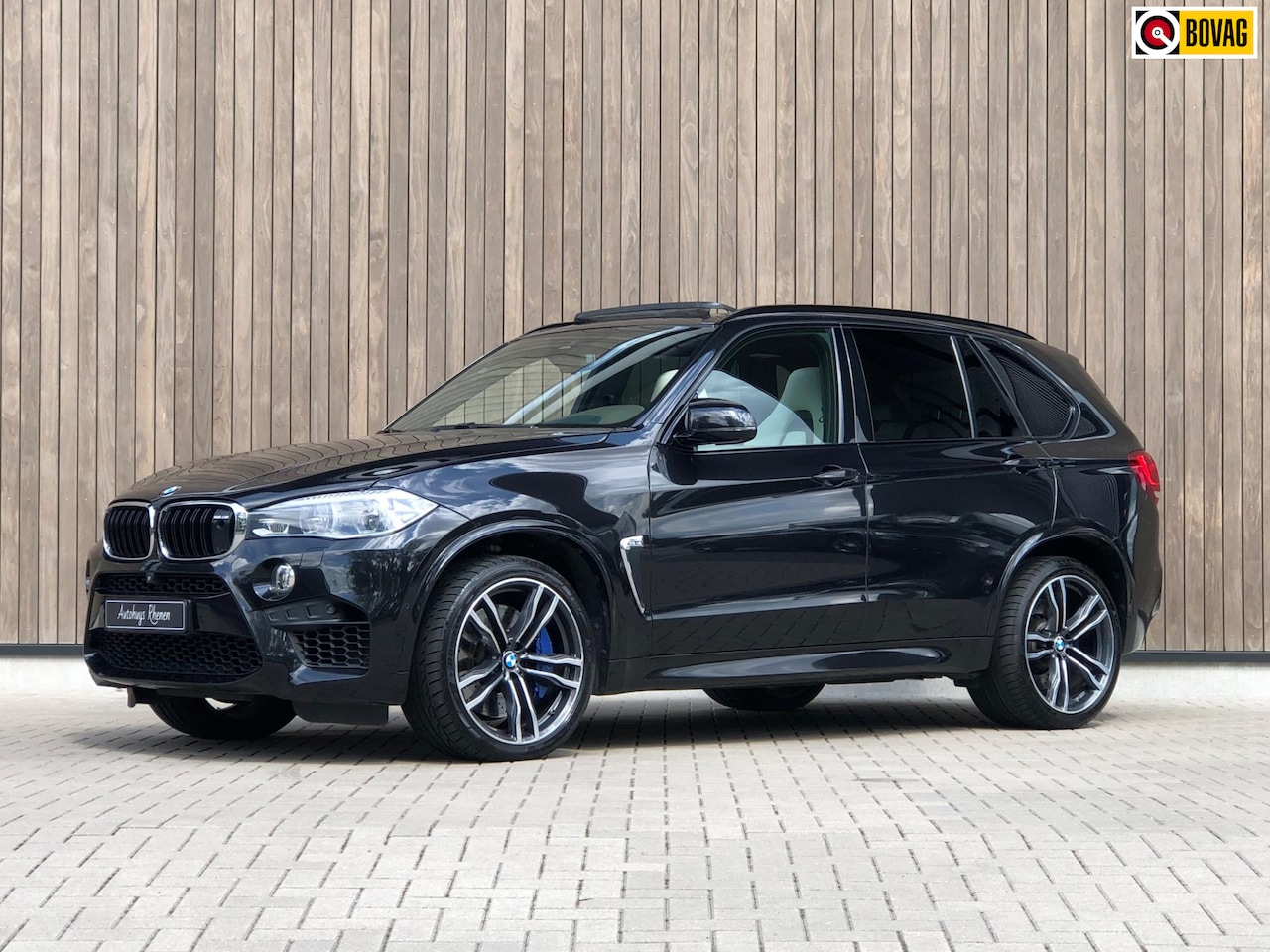 BMW X5 - M 4.4 V8 Zwart |575 PK| - AutoWereld.nl