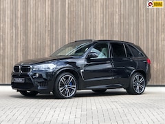 BMW X5 - M 4.4 V8 Zwart |575 PK|