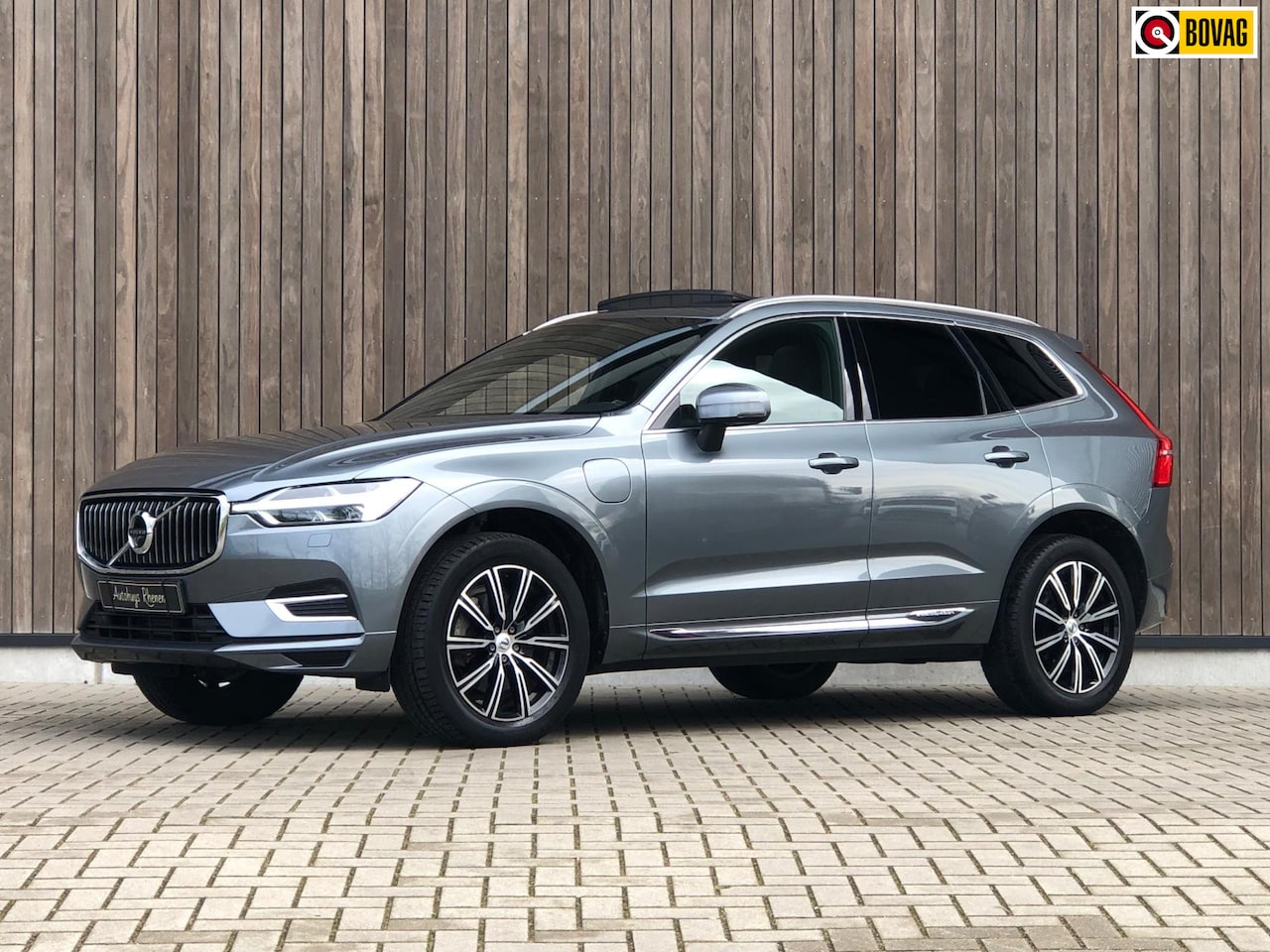 Volvo XC60 - 2.0 T8 Twin Engine AWD Inscription|Pano|Leder| - AutoWereld.nl