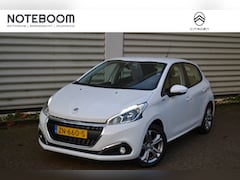 Peugeot 208 - 1.2 PureTech Signature I NAVIGATIE I ACHTERUITRIJSENSOREN I L.M. VELGEN I