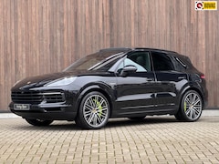 Porsche Cayenne - 3.0 E-Hybrid / Stuurverwarming / Trekhaak /