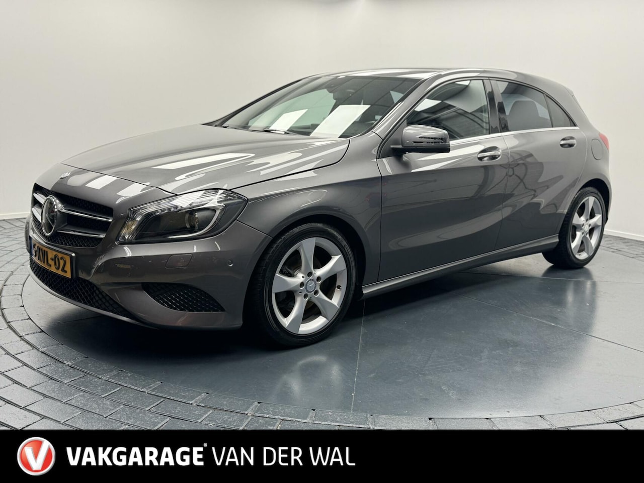 Mercedes-Benz A-klasse - 180 Ambition Navigatie-Cr.contr-Airco-LED-Pdc-Lm17''velgen - AutoWereld.nl