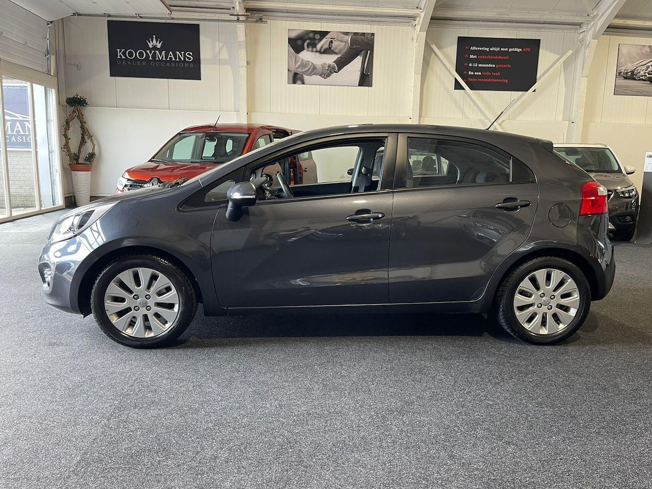 Kia Rio - 1.4 CVVT Comfort Pack Airco Cruise Control Parkeersensoren Led/Xenon Verlichting Lichtmeta - AutoWereld.nl