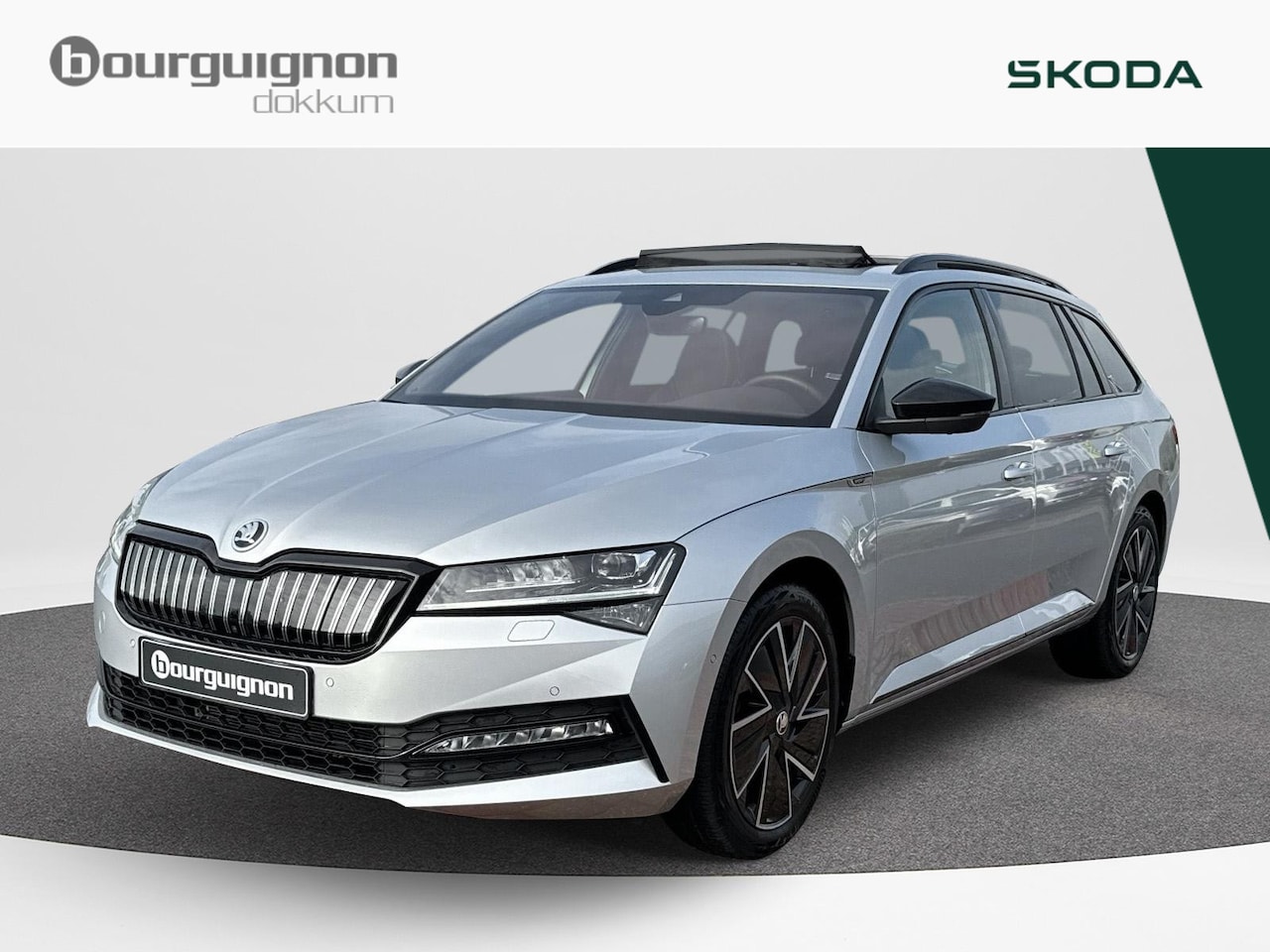 Skoda Superb Combi - 1.4 TSI iV 218 pk PHEV Sportline Business | Pano Dak | Trekhaak | Camera Rondom | - AutoWereld.nl