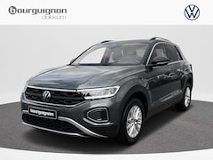 Volkswagen T-Roc - 1.0 TSI 110 pk Life | Navi | Clima | App Connect |