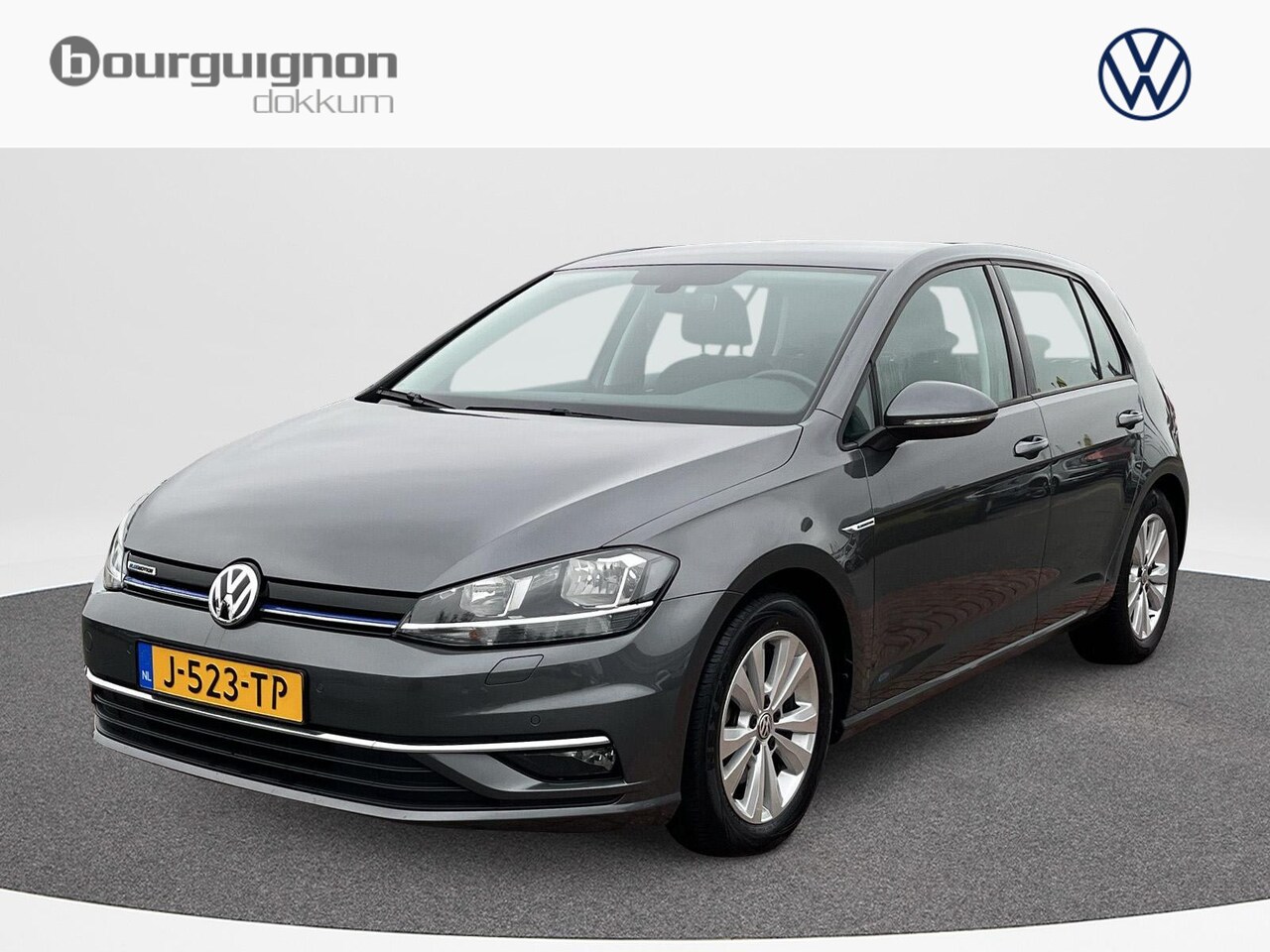 Volkswagen Golf - 1.5 TSI 130 pk Comfortline Business | ACC | Trekhaak | Achteruitrijcamera | - AutoWereld.nl