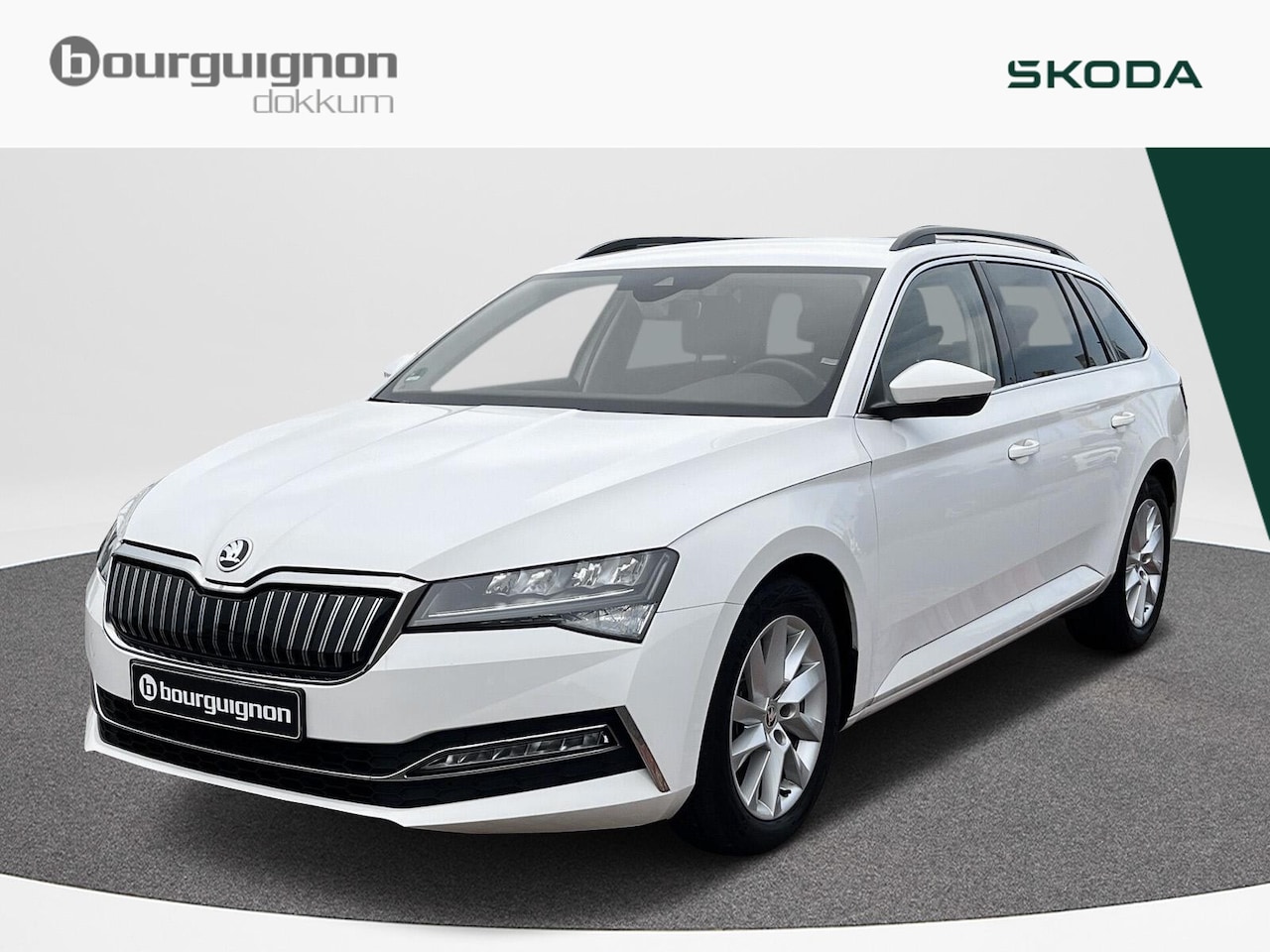 Skoda Superb Combi - 1.4 TSI iV 218 pk PHEV Ambition | DCC | Trekhaak | DAB | LED | - AutoWereld.nl