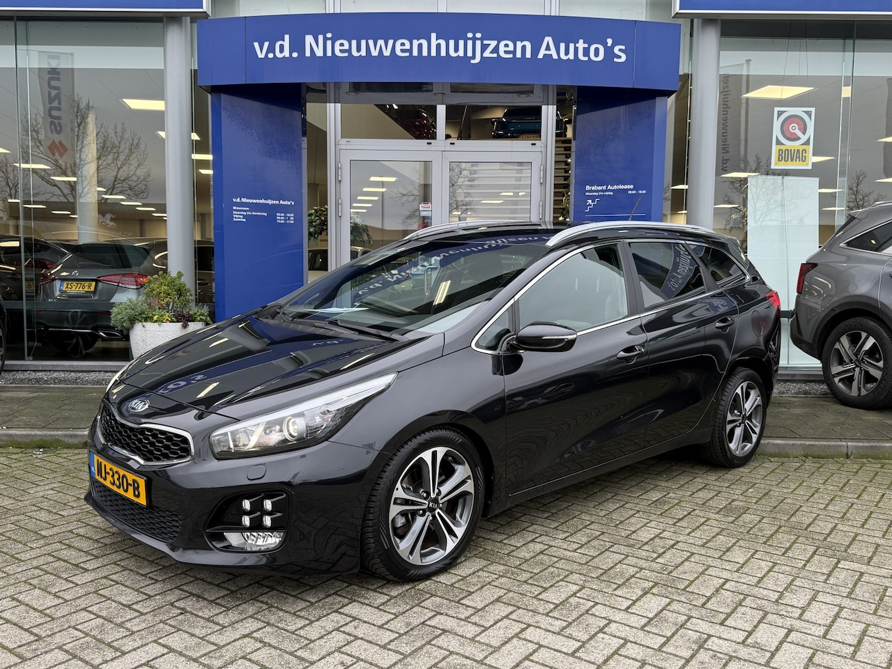 Kia Cee'd Sportswagon - 1.0 T-GDi GT-Line | Keyless | Stoelverwarming | Camera | Info Bas: 0492-588982 | - AutoWereld.nl