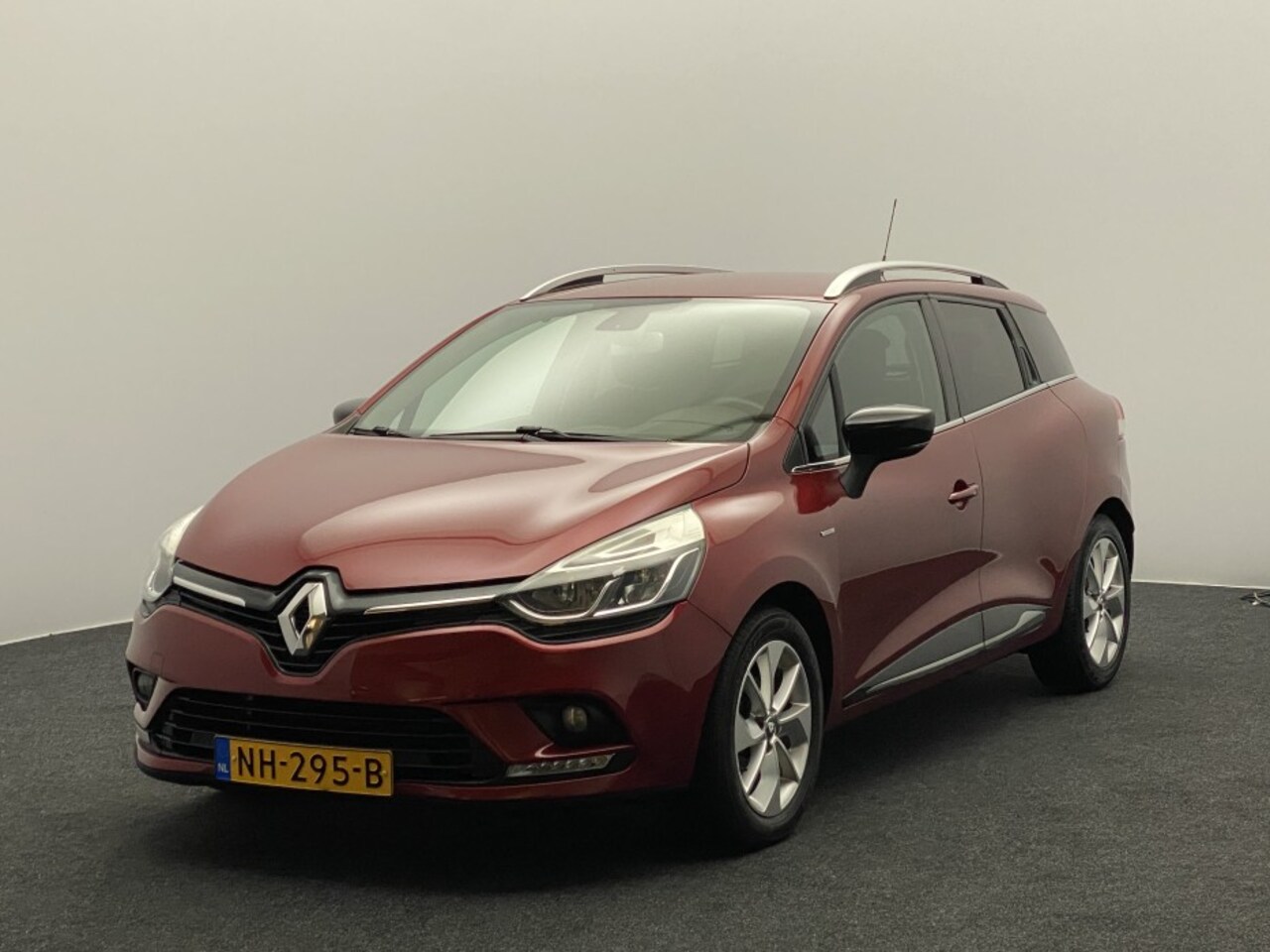 Renault Clio Estate - 0.9 TCe Limited 0.9 TCe Limited - AutoWereld.nl