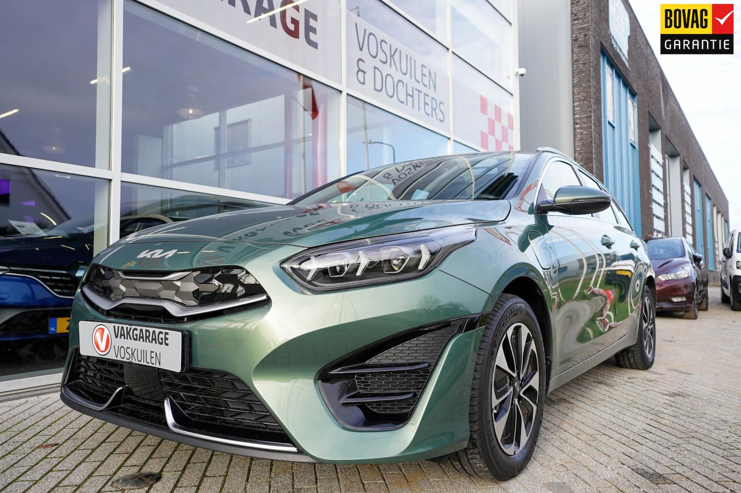 Kia Cee'd Sportswagon - Ceed 1.6 GDI PHEV DynamicLine Stuur en Stoel verwarming - AutoWereld.nl