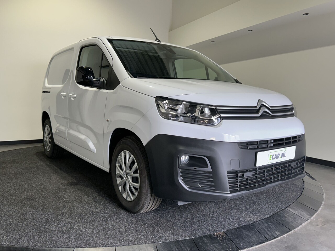 Citroën ë-Berlingo - 136 L1 50 kWh | Voor de snelle beslissers!  Parkeersensoren en Navigatie Deze maand gratis - AutoWereld.nl