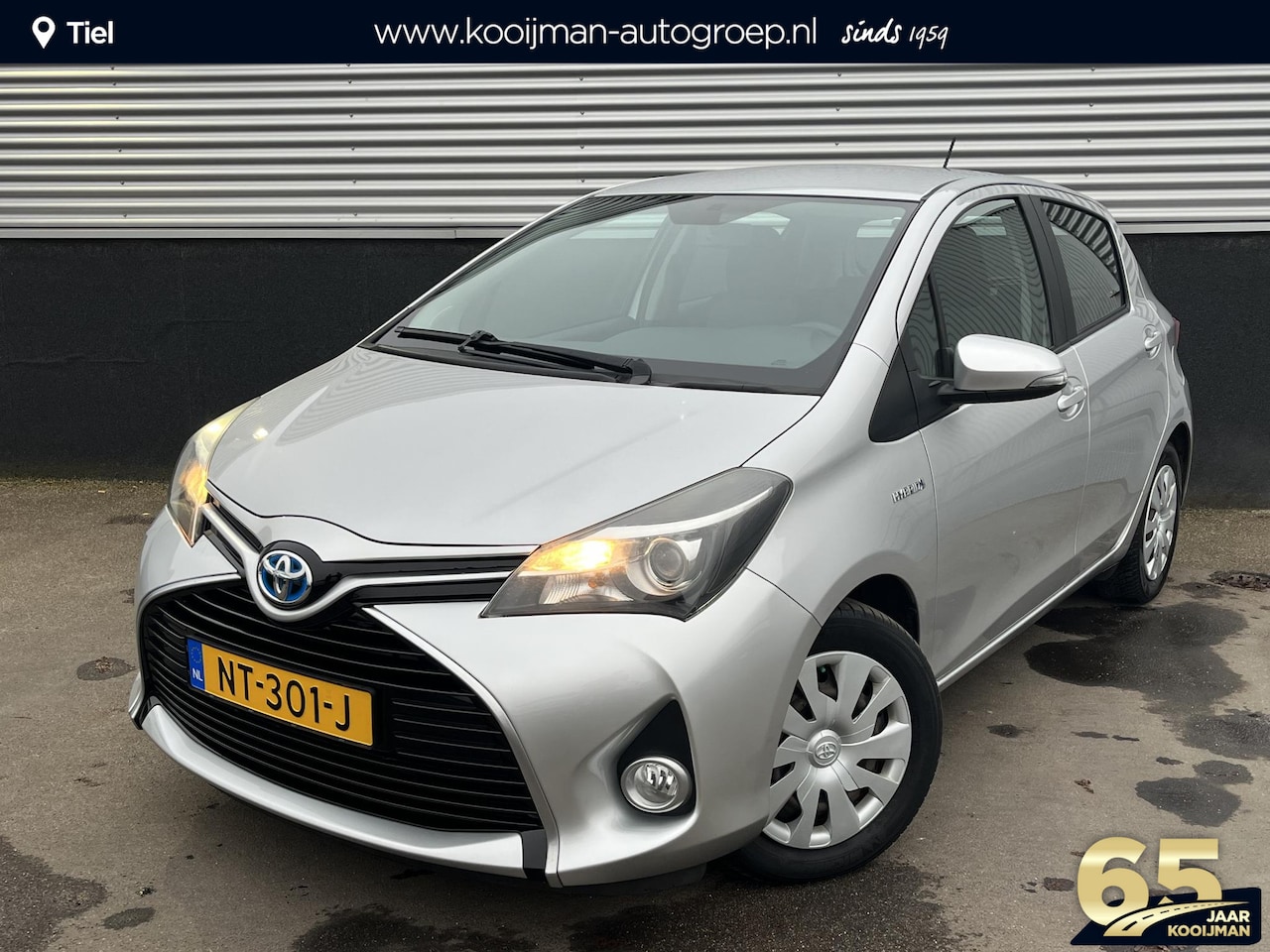 Toyota Yaris - 1.5 Hybrid Lease Limited Automaat, Achteruitrijcamera, Smart key, Bluetooth, Climate contr - AutoWereld.nl