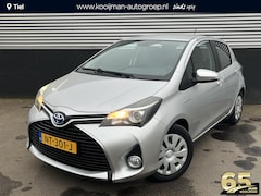 Toyota Yaris - 1.5 Hybrid Lease Limited Automaat, Achteruitrijcamera, Smart key, Bluetooth, Climate contr