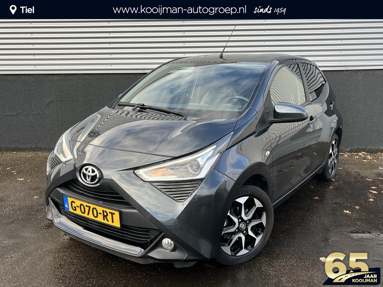 Toyota Aygo - 1.0 VVT-i x-cite Incl: Climate control - LM velgen - Full Map navigatie - Metallic lak - F - AutoWereld.nl