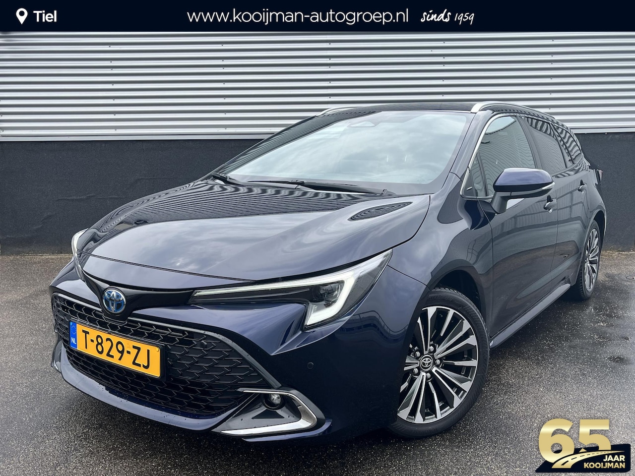 Toyota Corolla Touring Sports - 1.8 Hybrid First Edition Incl: AppleCarplay / AndroidAuto, Adaptieve Cruise control, Clima - AutoWereld.nl