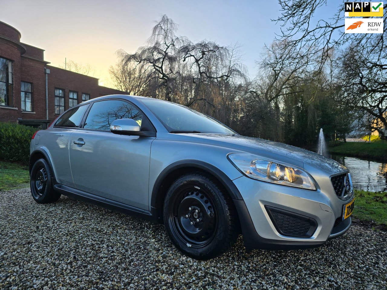 Volvo C30 - 1.6 D2 Advantage AIRCO/cruise - AutoWereld.nl