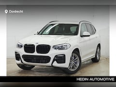 BMW X3 - xDrive30e M-Sport | Trekhaak | Panorama | Gesture Controle | Camera