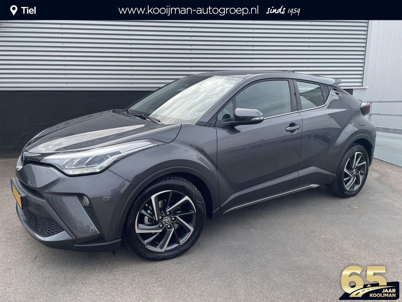 Toyota C-HR - 1.8 Hybrid Dynamic Achteruitrijcamera, Parkeer sensoren voor+achter, Apple carplay/Android - AutoWereld.nl