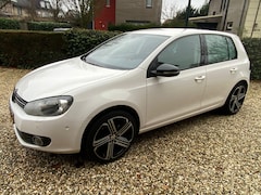 Volkswagen Golf - 1.4 TSI Highline