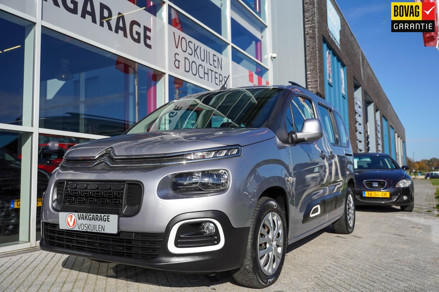 Citroën Berlingo - 1.2 PureTech Feel 7 persoons - AutoWereld.nl