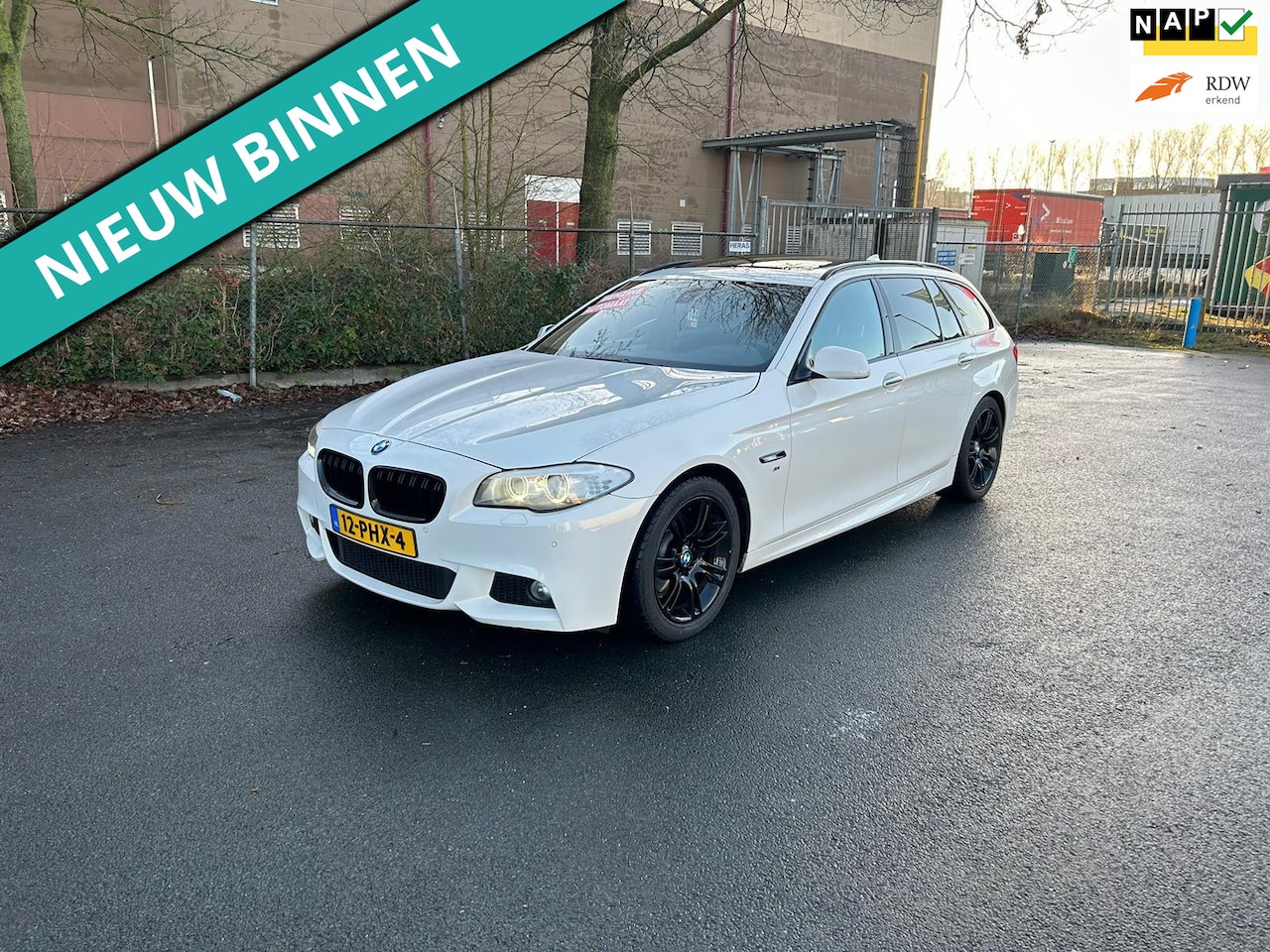 BMW 5-serie Touring - 523i High Executive SUPER DIKKE UITVOERING INST - AutoWereld.nl