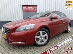 Volvo V40 - 2.0 D4 Luxury Business | VAN 1e EIGENAAR |