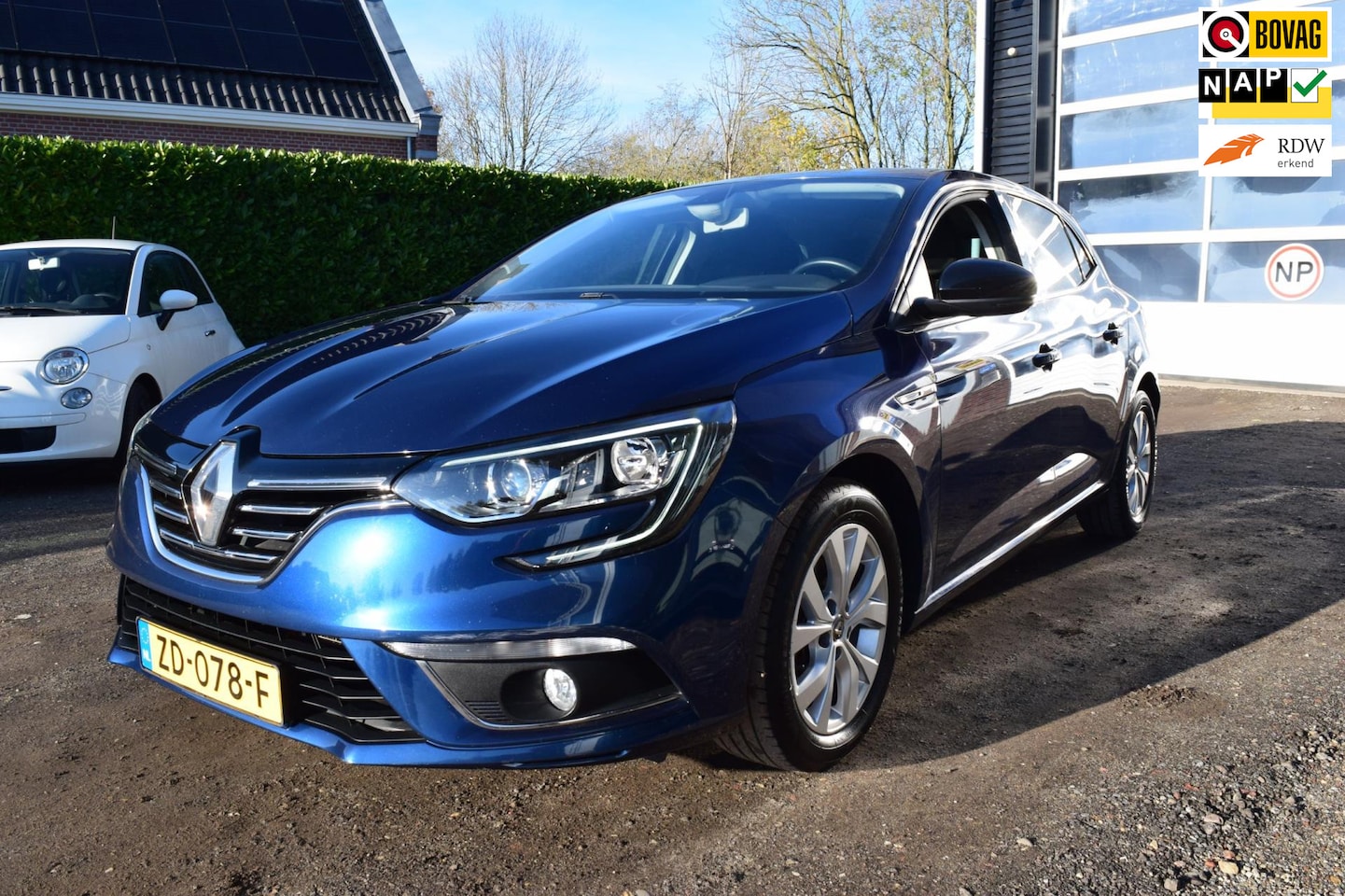 Renault Mégane - 1.3 TCe Limited 1.3 TCe Limited - AutoWereld.nl