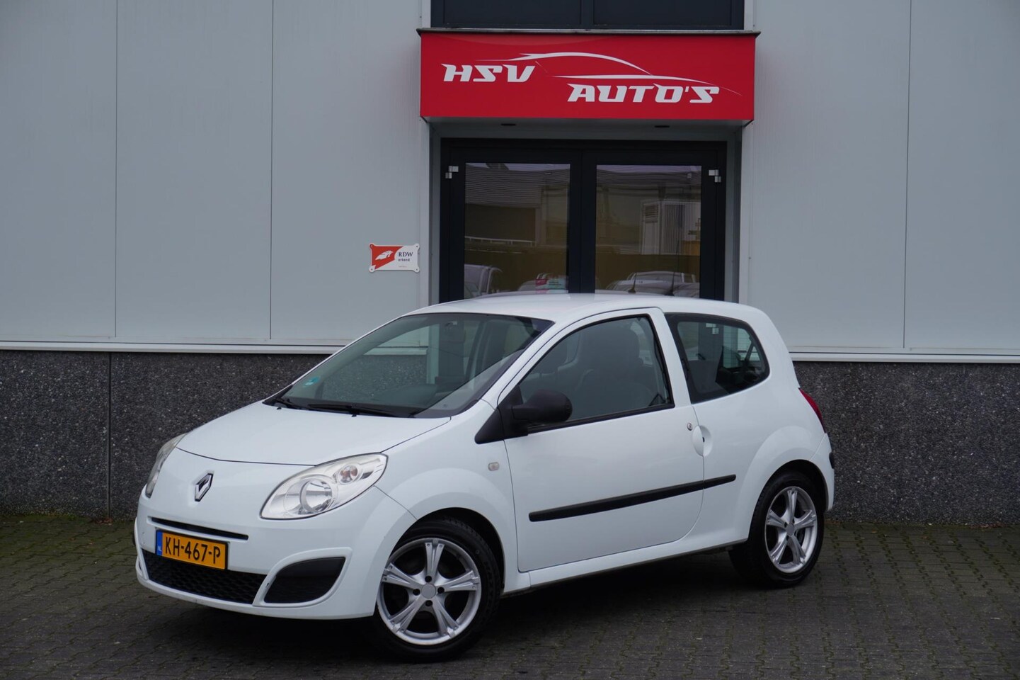 Renault Twingo - 1.2 Authentique radio/CD - AutoWereld.nl