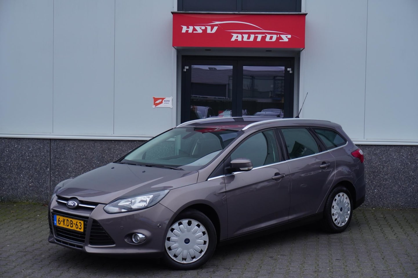 Ford Focus Wagon - 1.6 TDCI ECOnetic Lease Titanium 1.6 TDCI ECOnetic Lease Titanium - AutoWereld.nl