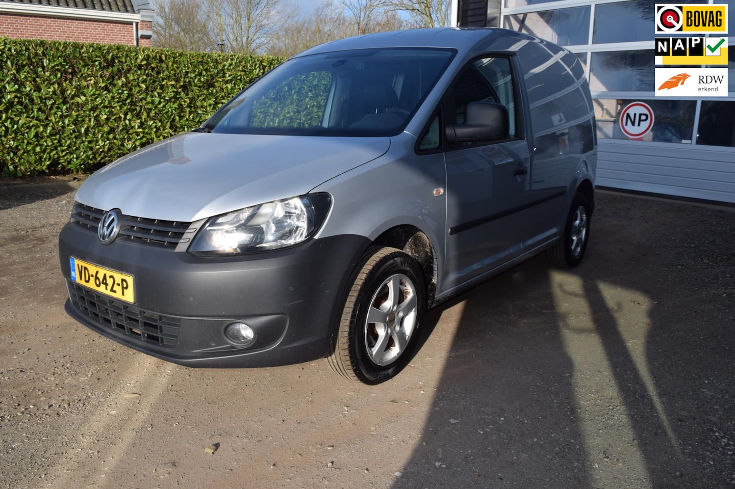 Volkswagen Caddy - 1.6 TDI Economy Baseline 1.6 TDI Economy Baseline - AutoWereld.nl