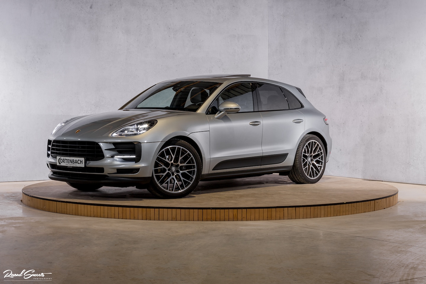 Porsche Macan - 2.0 | SportChrono | Luchtvering | Spyder wielen | Memory stoelen | Stoelverw/koeling | - AutoWereld.nl