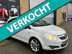 Opel Corsa - 1.4-16V Cosmo, lichtmetaal, APK, NAP, schuifkanteldak, PDC, elektrische ramen, half leder