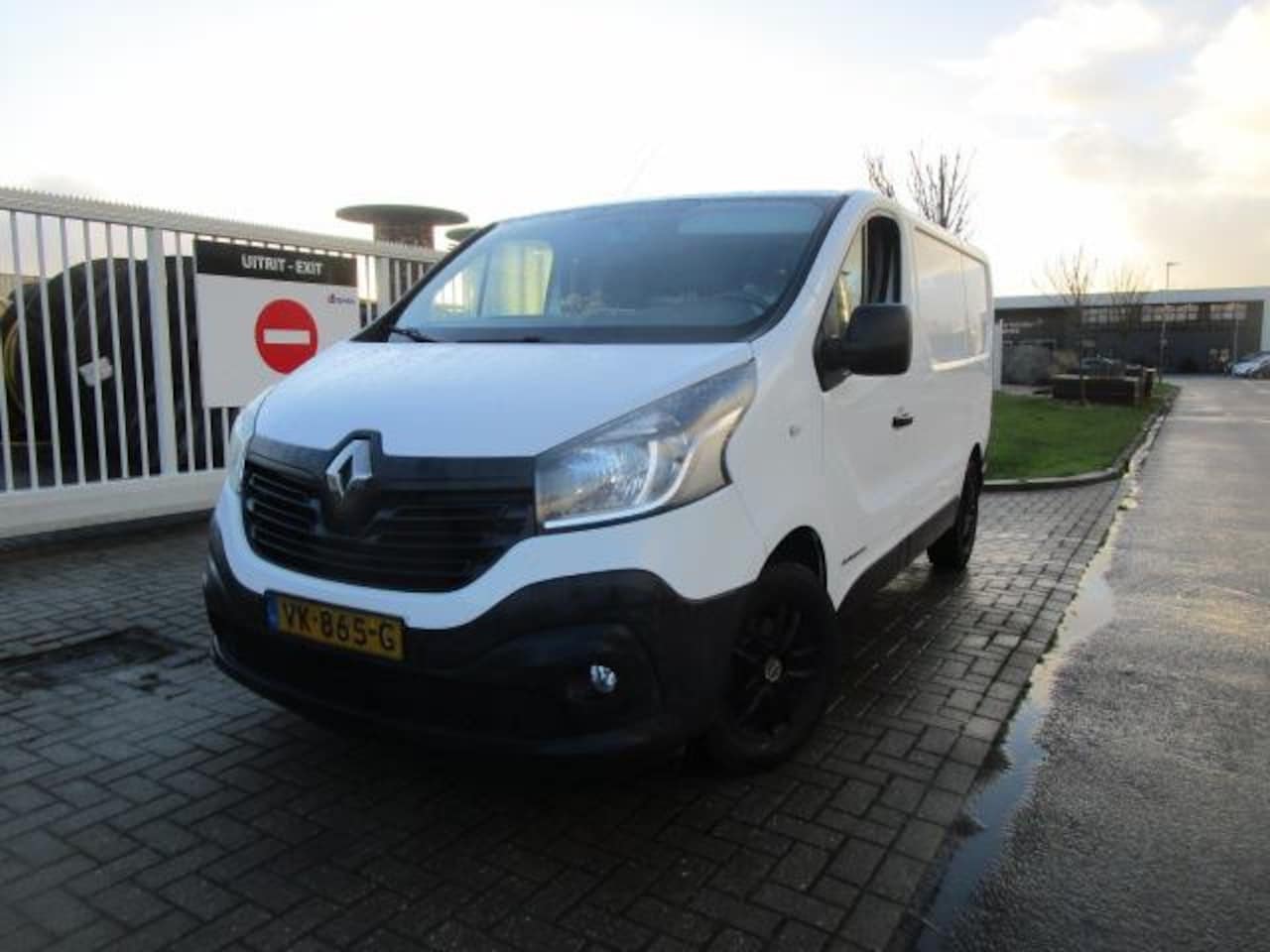 Renault Trafic - 1.6 dCi T29 L1H1 Comfort Energy 1.6 dCi T29 L1H1 Comfort Energy - AutoWereld.nl