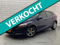 Volvo V40 - 2.0 D3 Kinetic CRUISE 6BAK