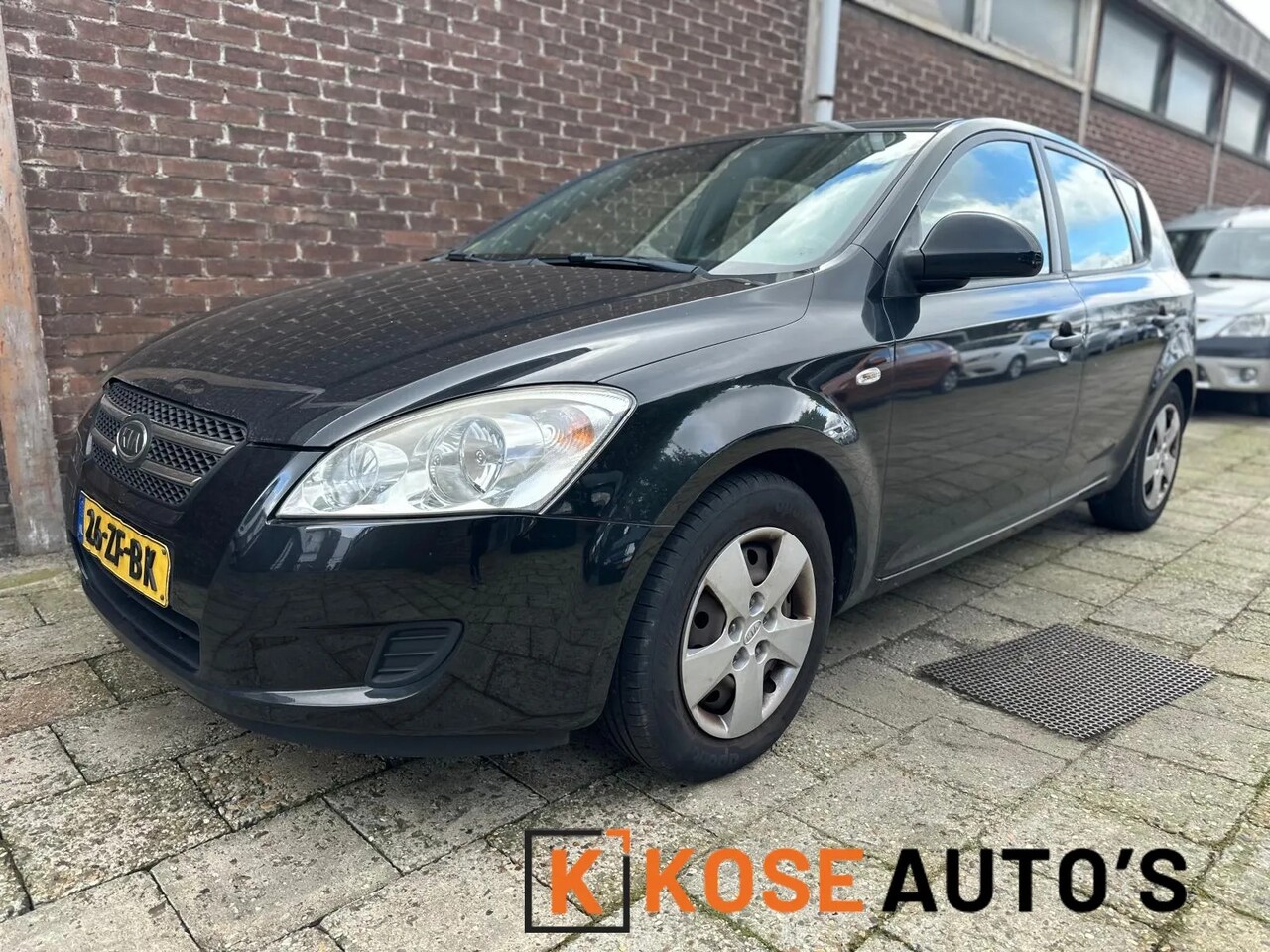 Kia Cee'd - 1.6 X-tra 1.6 X-tra, airco, Elektrische ramen + Spiegels, Stuurbediening - AutoWereld.nl