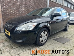 Kia Cee'd - 1.6 X-tra, airco, Elektrische ramen + Spiegels, Stuurbediening