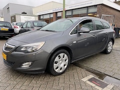 Opel Astra Sports Tourer - 1.4 Turbo Sport