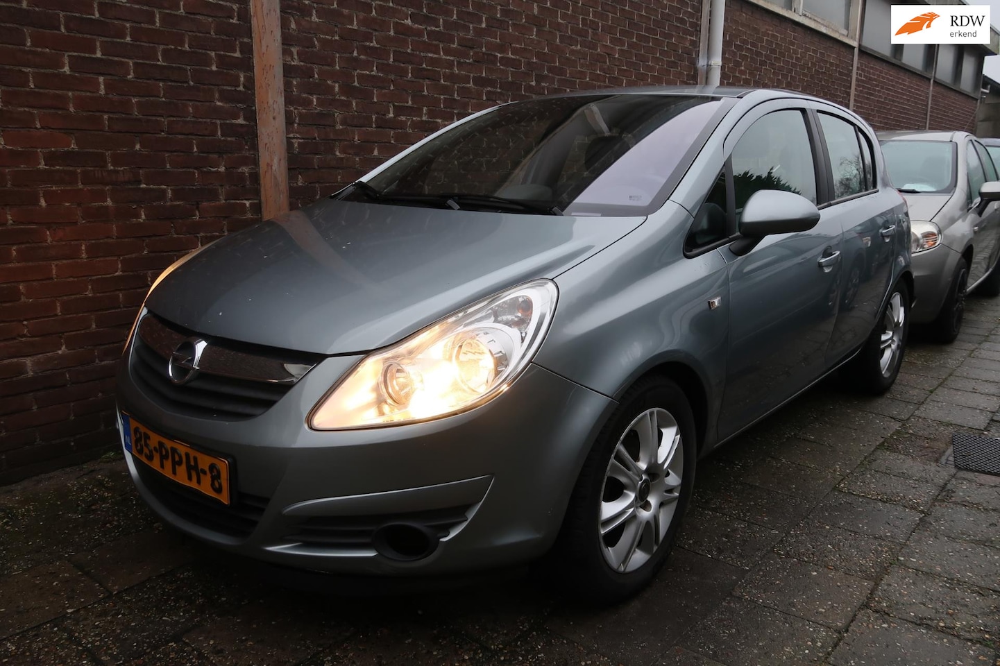 Opel Corsa - 1.4-16V Cosmo 1.4-16V Cosmo - AutoWereld.nl