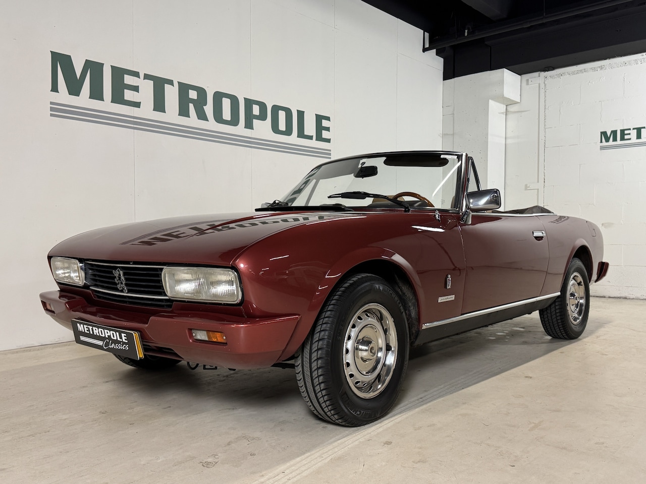 Peugeot 504 - Cabriolet 1e Eigenaar! M0931 - AutoWereld.nl