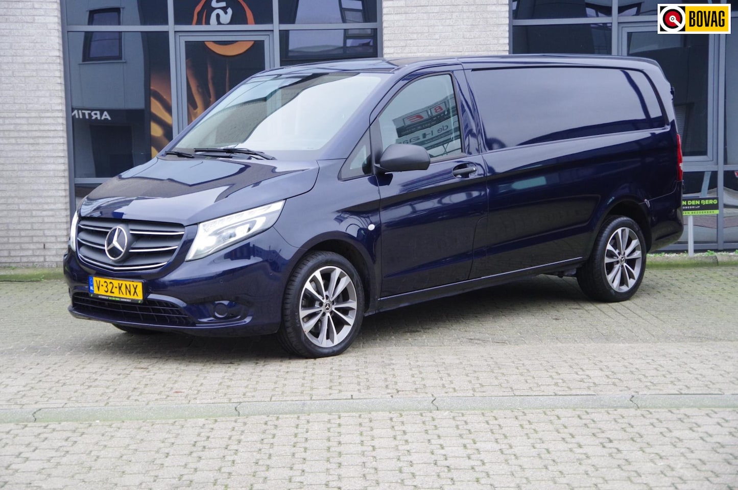 Mercedes-Benz Vito - 119 CDI L2 (12-2020) AUT. LED, LEDER, TREKHAAK, CAMERA, 18'', NAVI, CRUISE, CLIMA, PARKEER - AutoWereld.nl