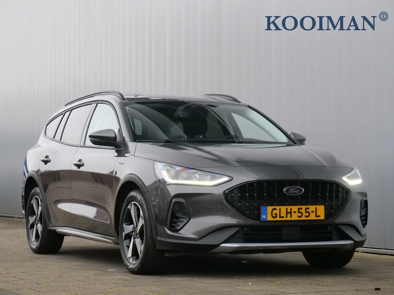 Ford Focus Wagon - 1.0 EcoBoost 155pk Mild Hybrid Active Automaat LED / Navigatie / Camera / 17 Inch - AutoWereld.nl