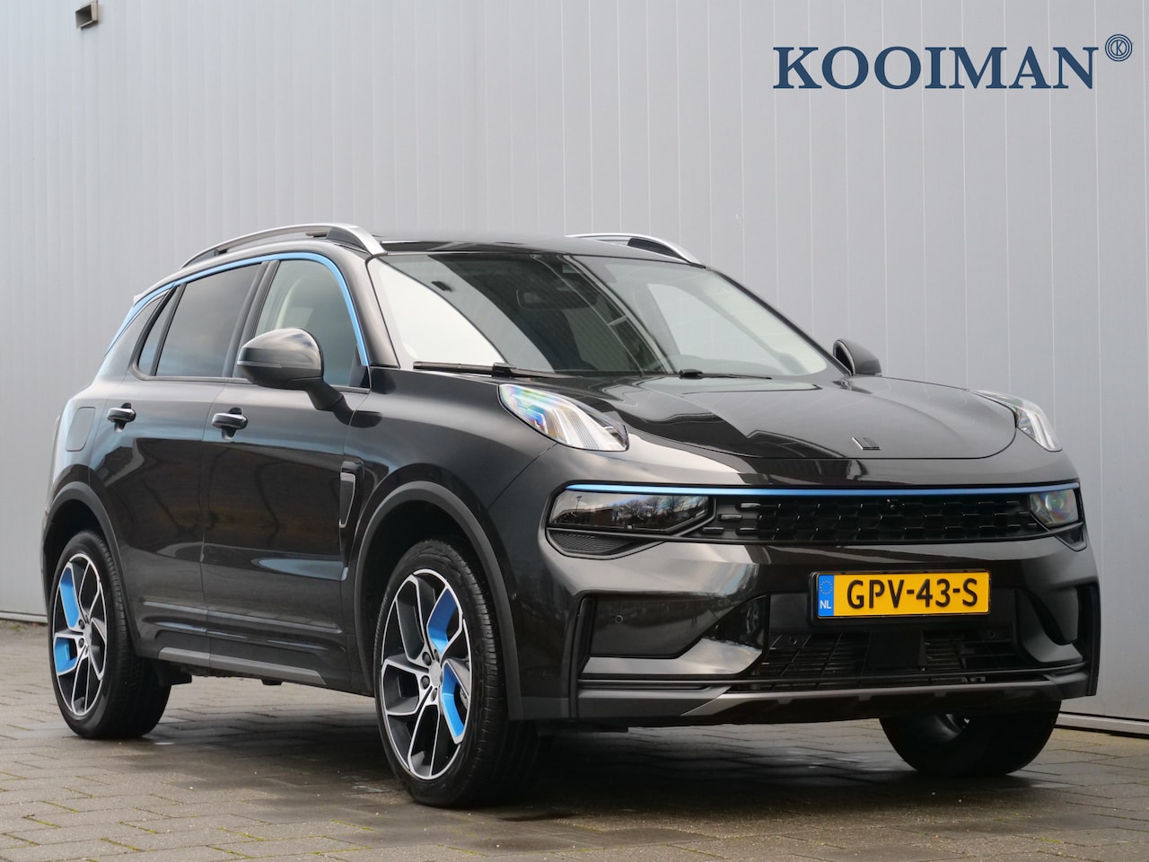 Lynk & Co 01 - 1.5 Plugin Hybrid 261pk Automaat Infinity Sound / Panoramadak / LED-koplampen - AutoWereld.nl