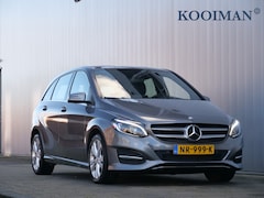 Mercedes-Benz B-klasse - 180 Ambition 123 Pk Navigatie / PDC / Trekhaak