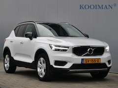 Volvo XC40 - 1.5 T3 Momentum 157 Pk Navigatie / Camera / Apple Carplay / DAB /